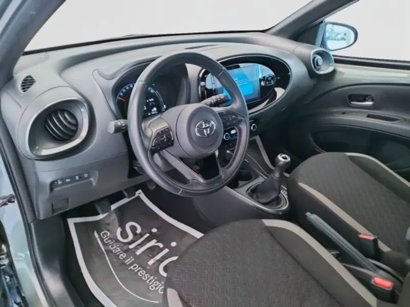 Toyota Aygo X usata a Teramo (16)