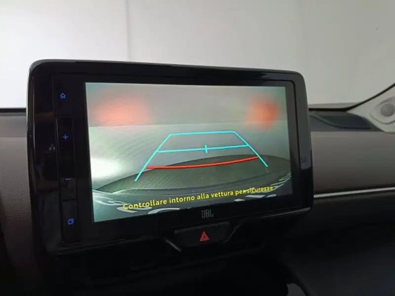 Toyota Yaris Cross usata a Teramo (14)