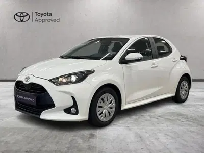 Toyota Yaris 1.0 5 porte Active del 2023 usata a Albano Vercellese