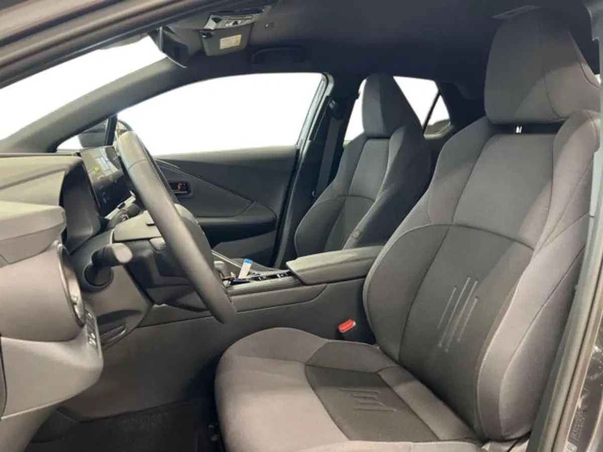 Toyota Toyota C-HR usata a Vercelli (7)
