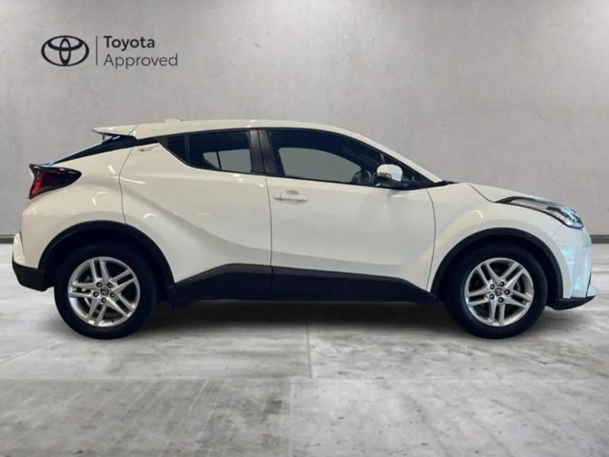 Toyota Toyota C-HR usata a Vercelli (14)