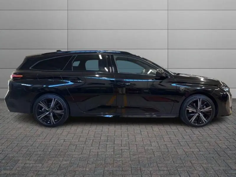Peugeot 308 SW usata a Vercelli (3)