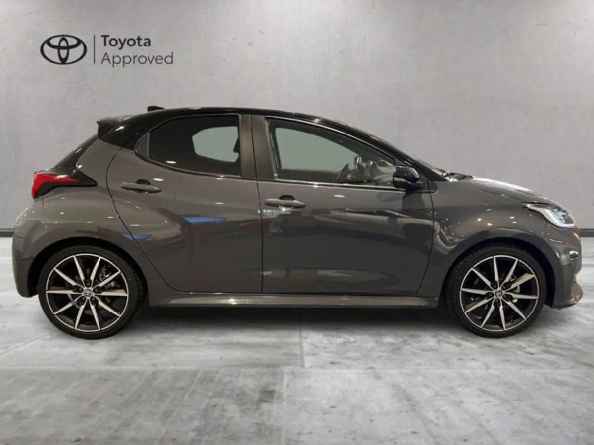 Toyota Yaris Cross usata a Vercelli (14)