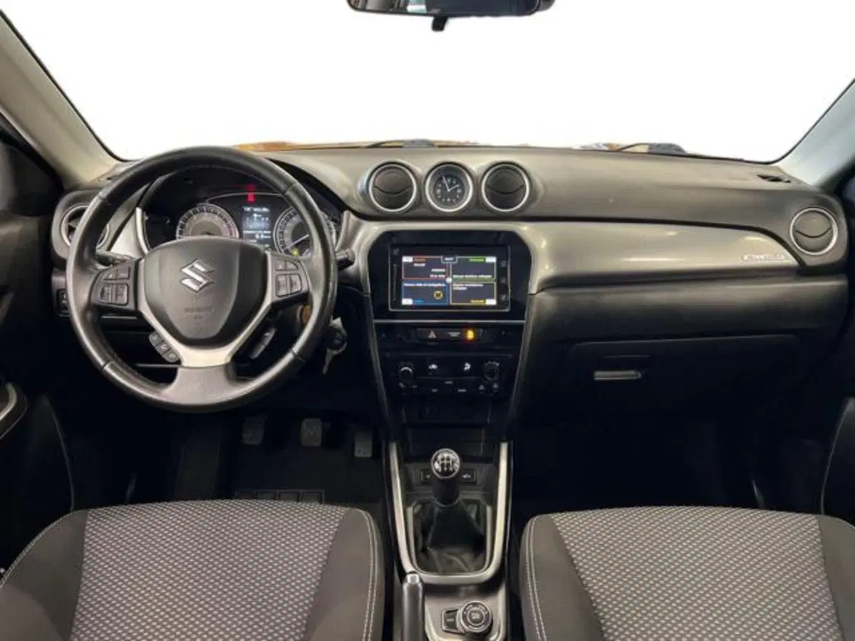 Suzuki Vitara usata a Vercelli (10)
