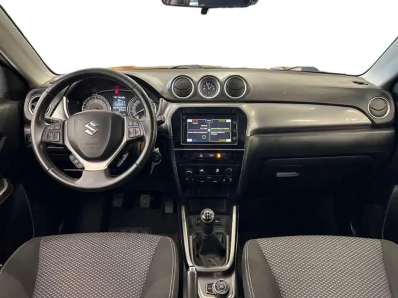 Suzuki Vitara usata a Vercelli (10)