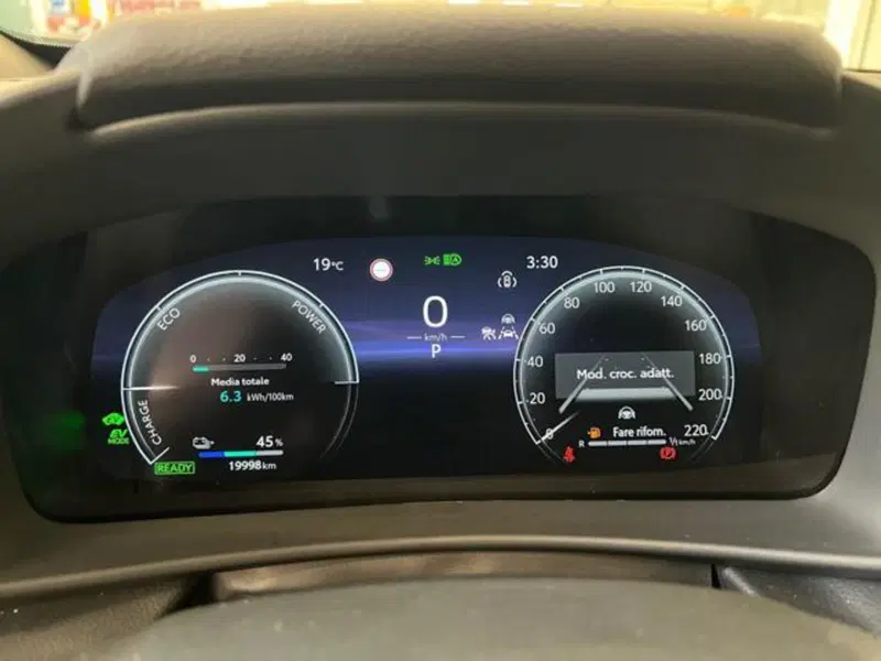 Toyota Toyota C-HR usata a Vercelli (13)