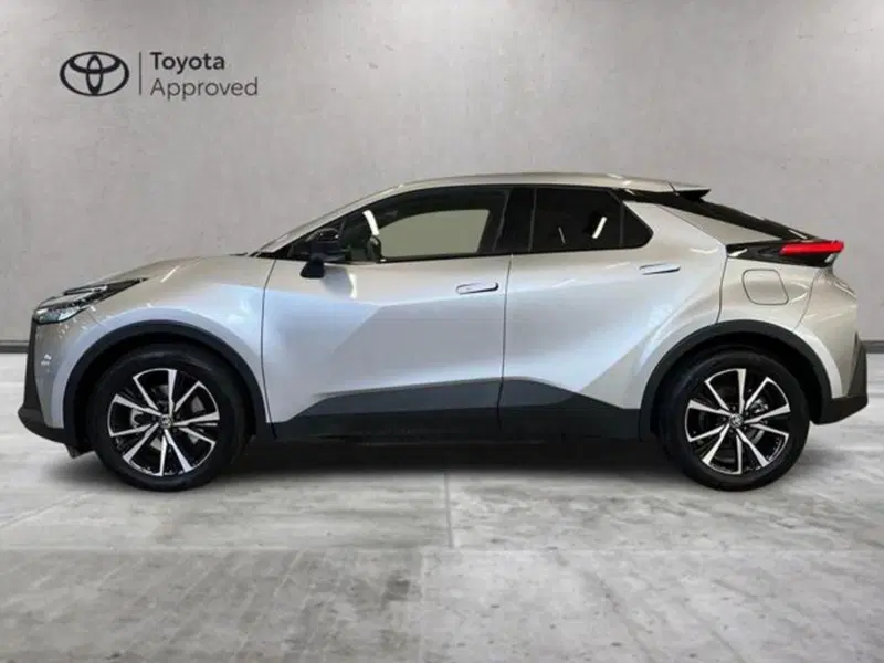 Toyota Toyota C-HR usata a Vercelli (3)