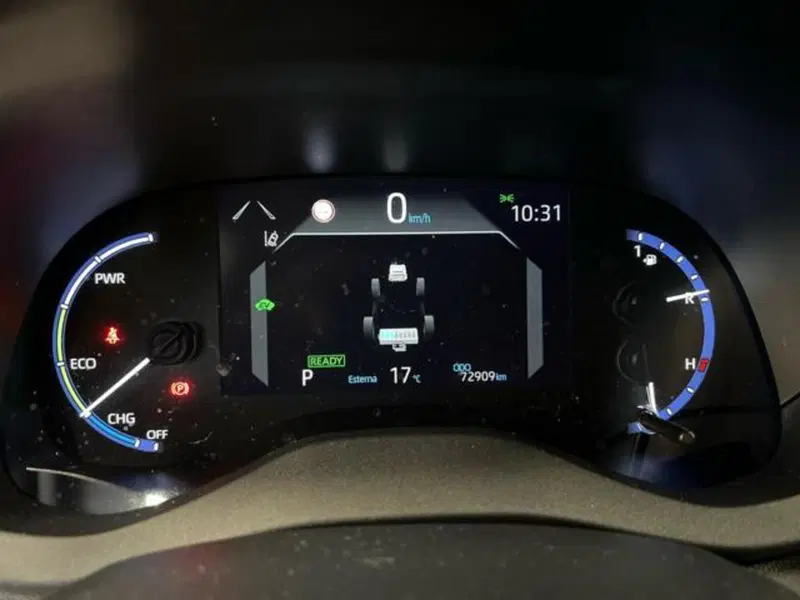 Toyota Yaris Cross usata a Vercelli (13)