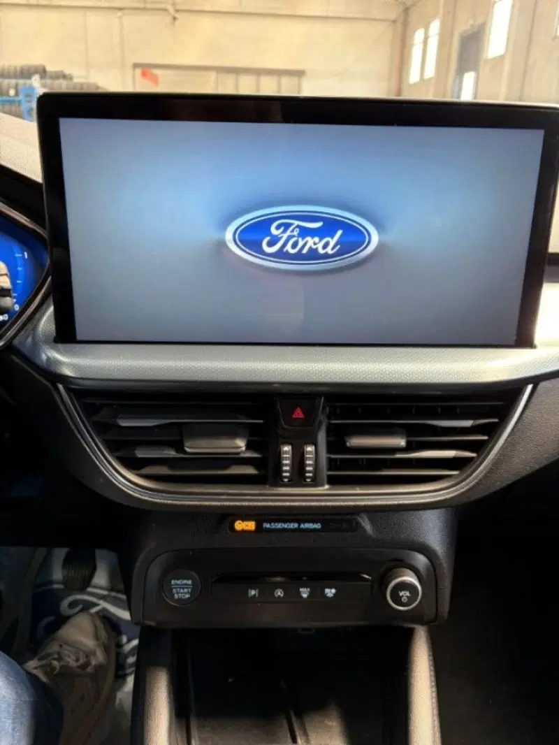 Ford Focus usata a Lodi (11)