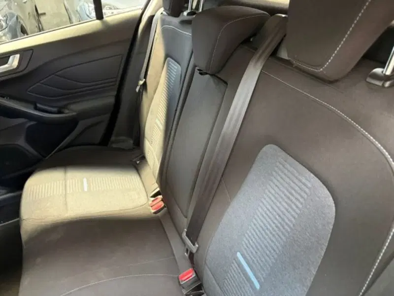 Ford Focus usata a Lodi (12)