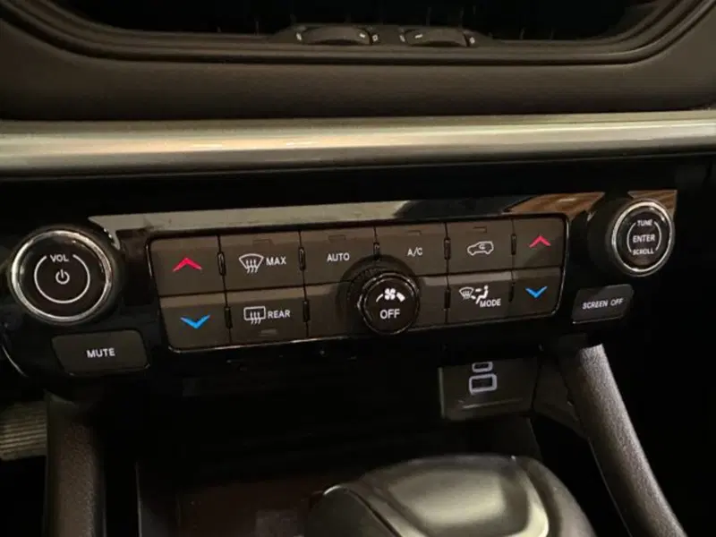Jeep Compass usata a Vicenza (12)