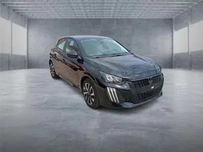 Peugeot 208 1.2 puretech Active s&amp;s 100cv del 2025 usata a Bari