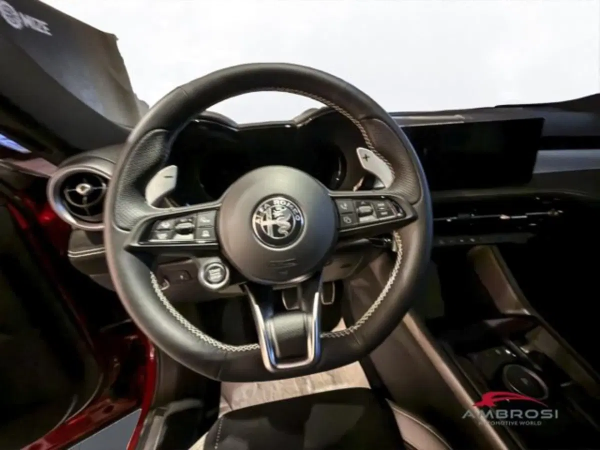 Alfa Romeo Tonale nuova a Perugia (13)