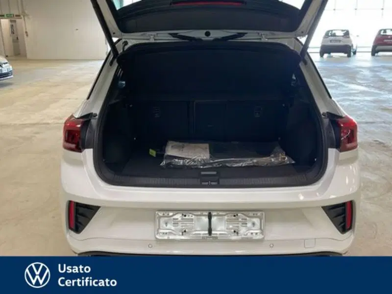 Volkswagen T-Roc nuova a Vicenza (18)