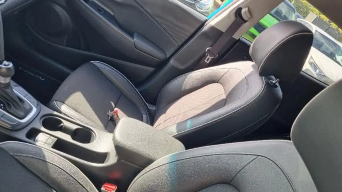 Hyundai Kona usata a Savona (19)