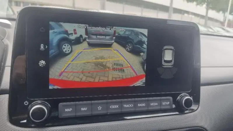Hyundai Kona usata a Savona (13)