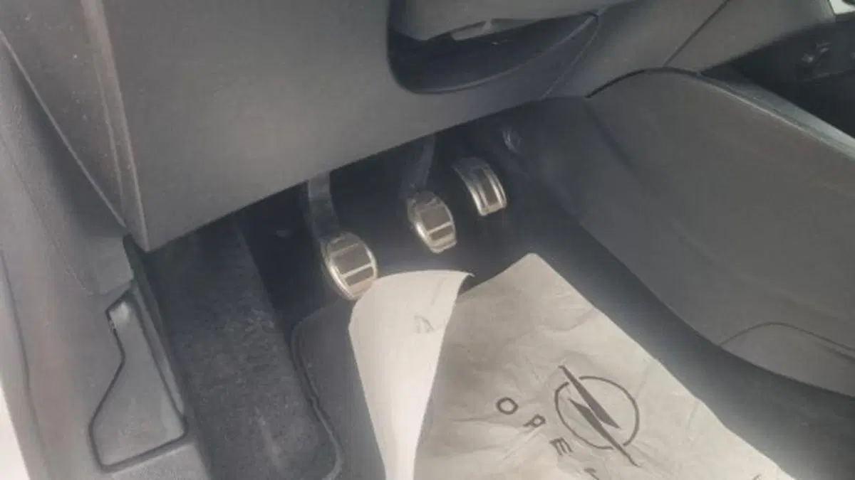 Opel Corsa usata a Savona (11)