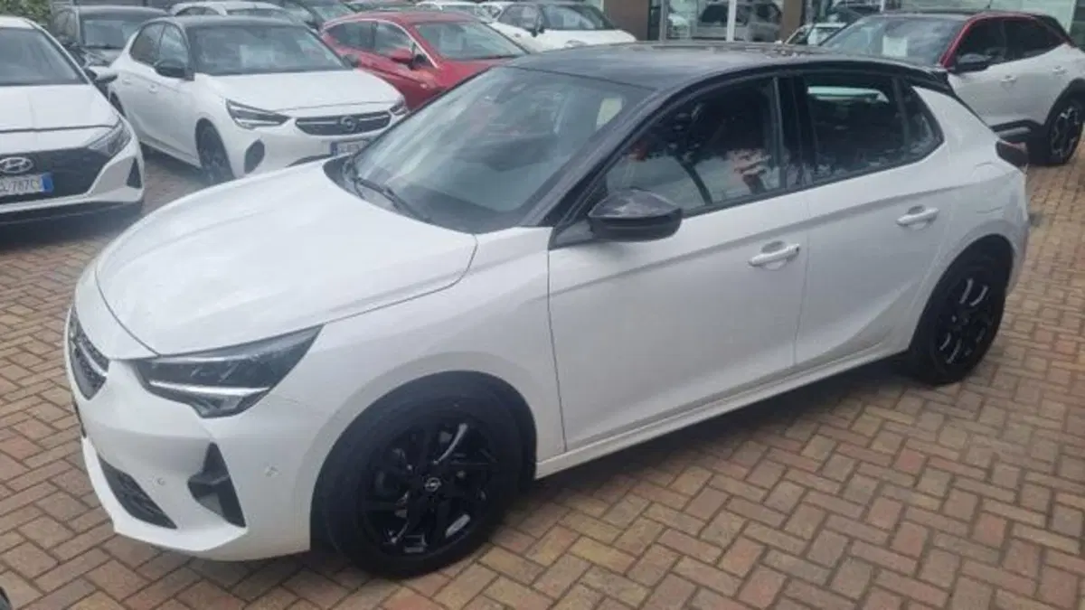 Opel Corsa usata a Savona (4)