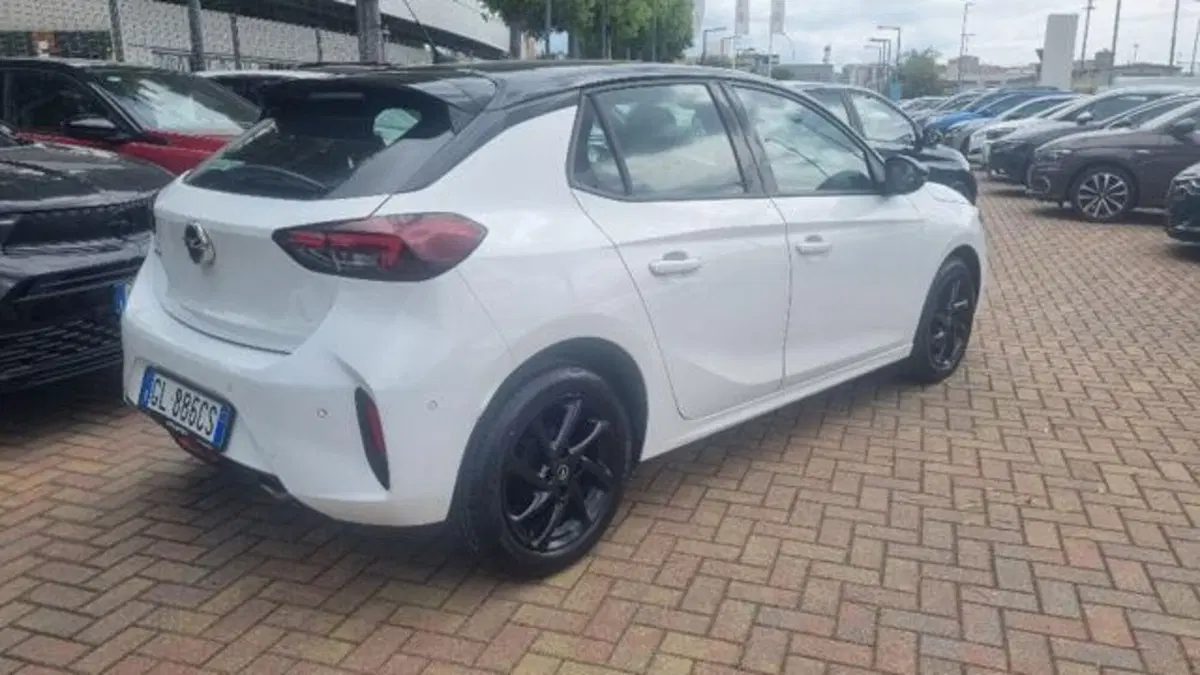Opel Corsa usata a Savona (6)