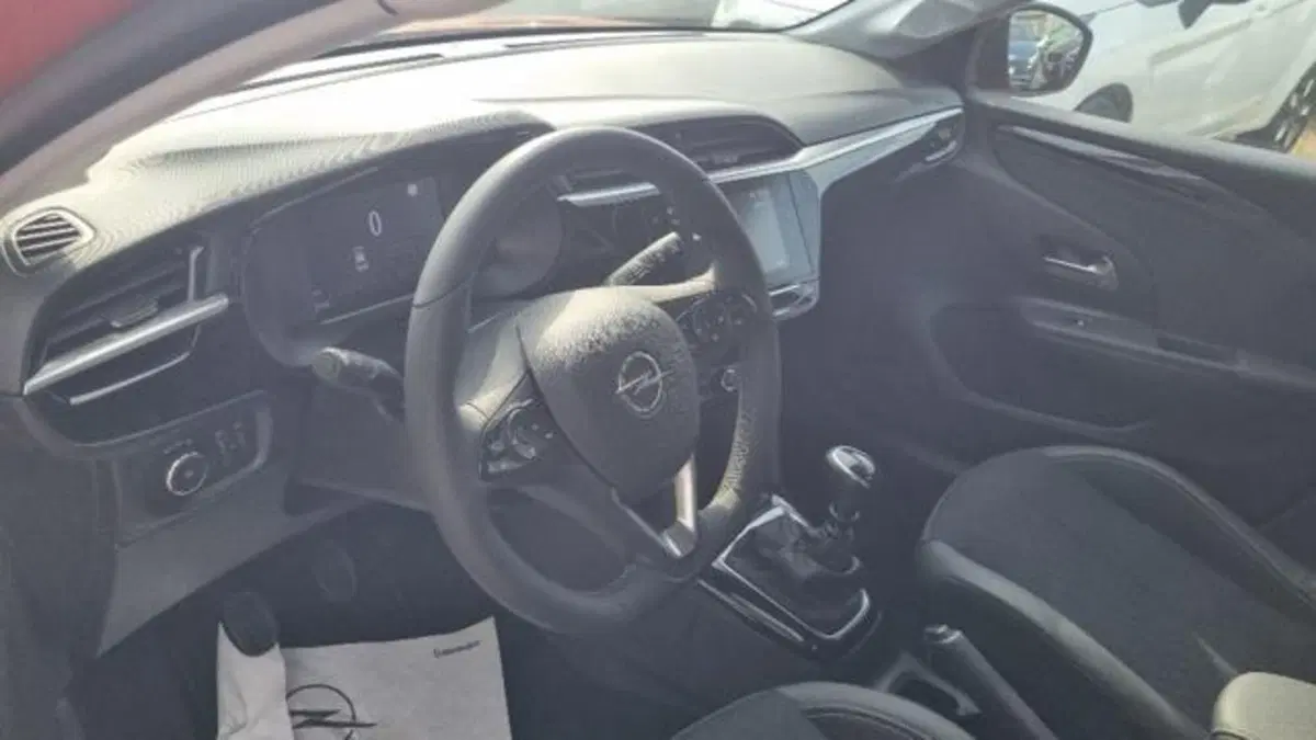 Opel Corsa usata a Savona (18)