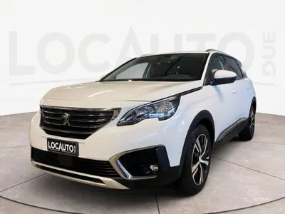 Peugeot 5008 BlueHDi 130 S&amp;S Allure del 2020 usata a Torino