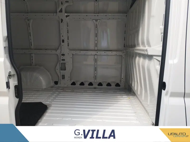 Peugeot Boxer Furgone nuova a Monza e Brianza (14)