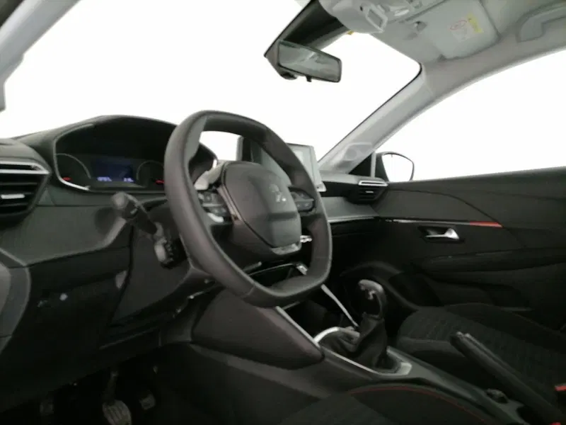Peugeot 208 usata a Roma (11)