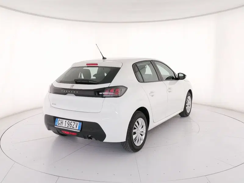 Peugeot 208 usata a Roma (2)
