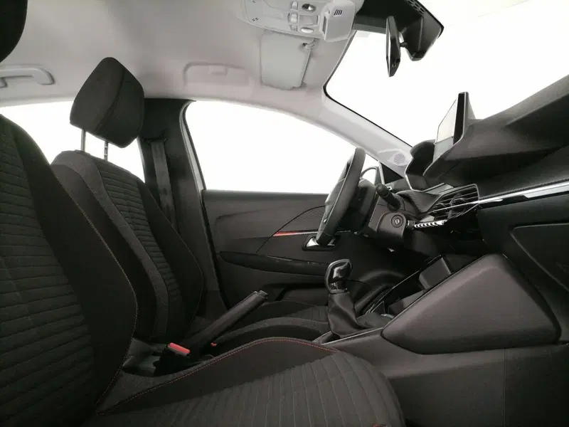 Peugeot 208 usata a Roma (6)
