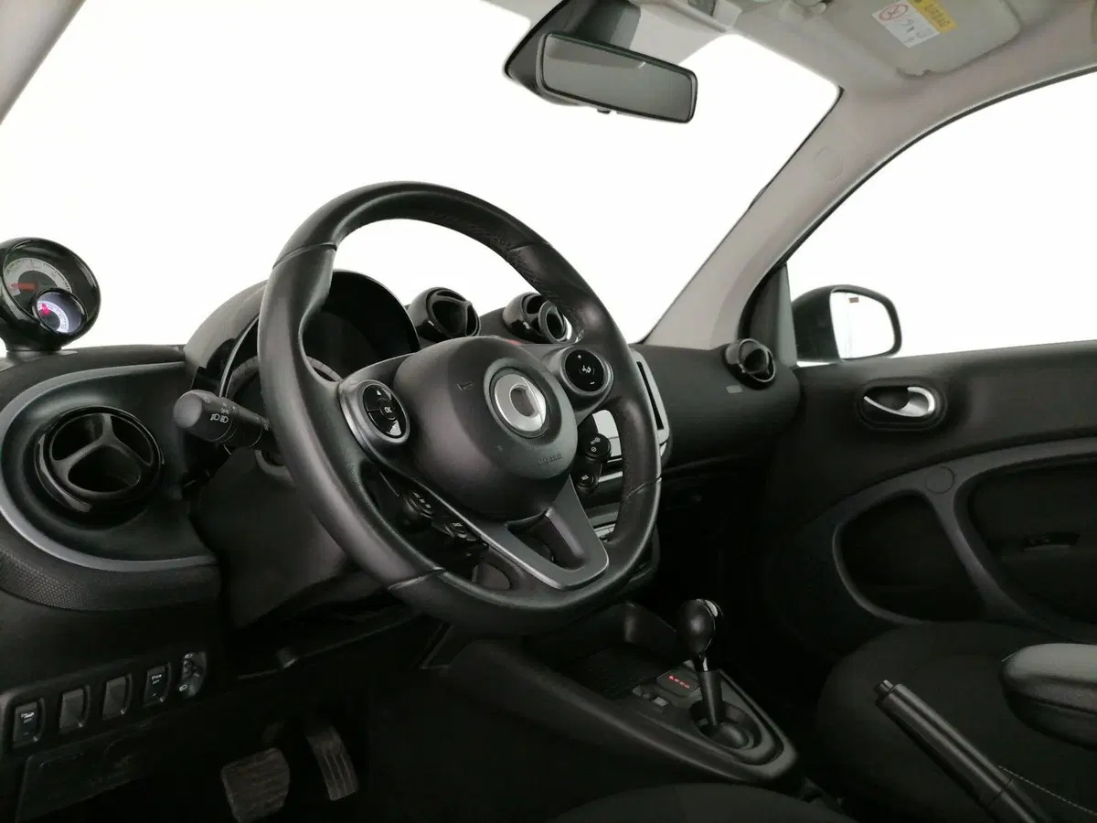 smart Fortwo usata a Roma (10)