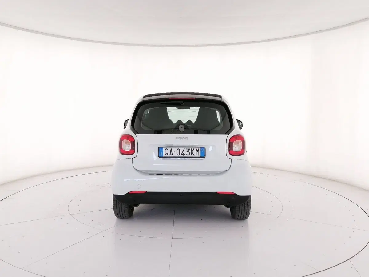 smart Fortwo usata a Roma (4)