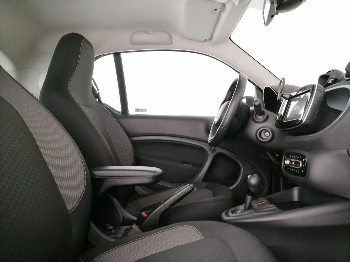 smart Fortwo usata a Roma (6)