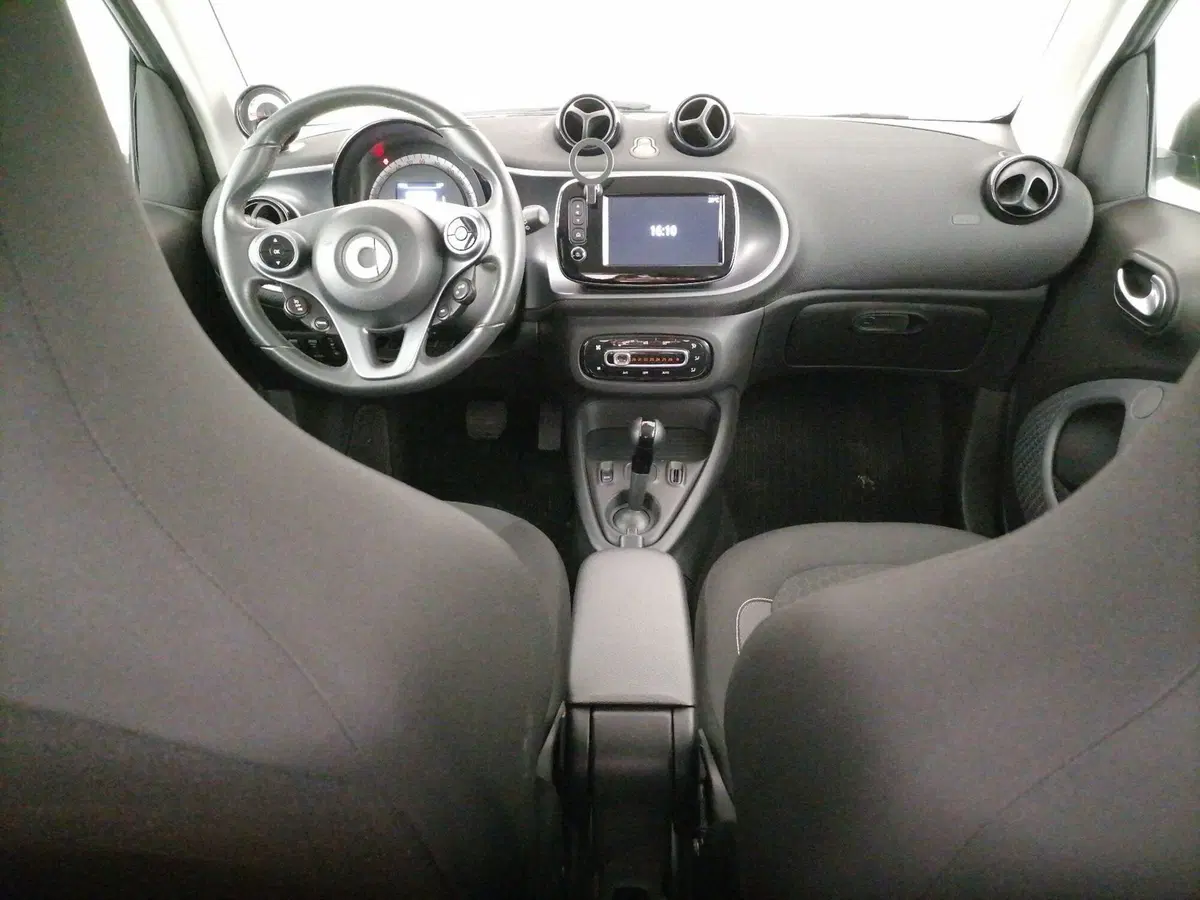 smart Fortwo usata a Roma (8)