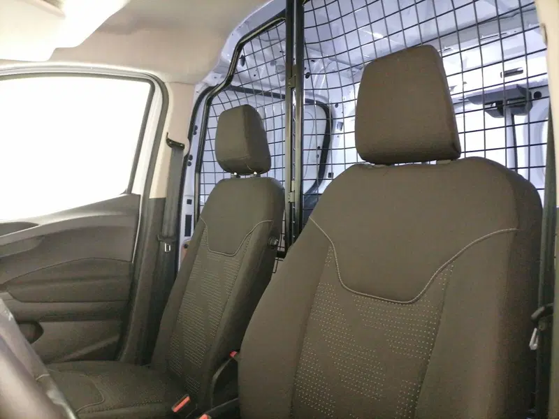 Ford Transit Courier usata a Roma (11)