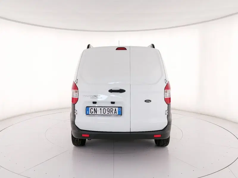 Ford Transit Courier usata a Roma (4)
