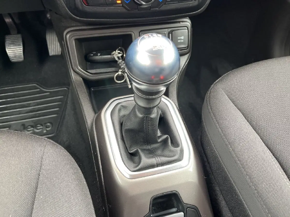 Jeep Renegade usata a Torino (14)