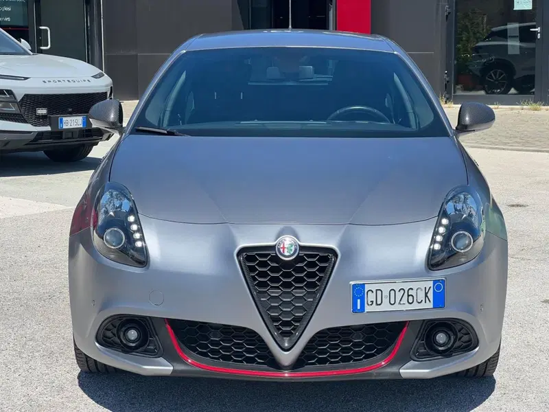 Alfa Romeo Giulietta usata a Matera (5)