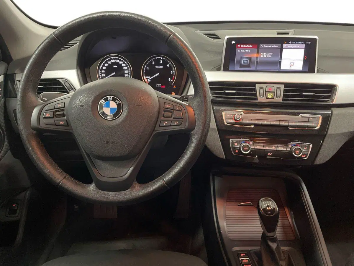 BMW X1 usata a Macerata (11)