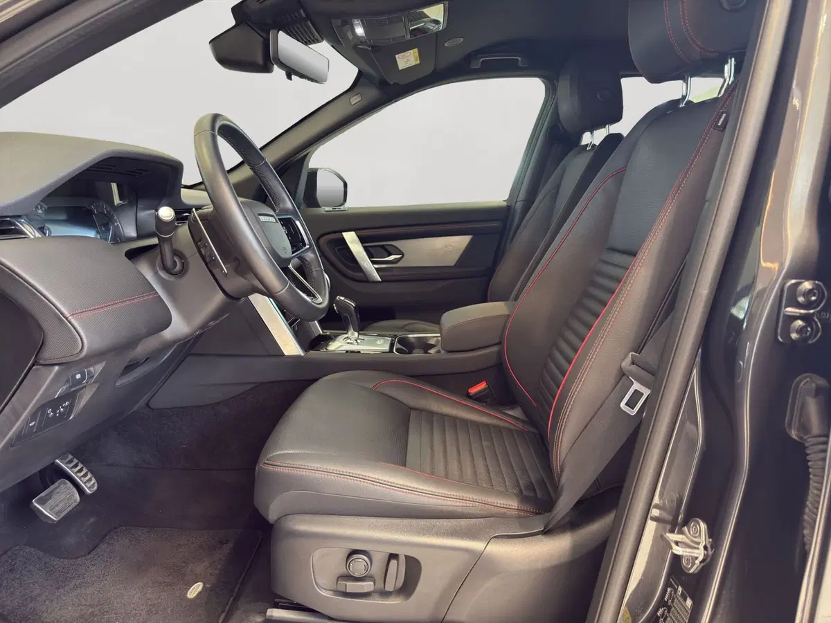 Land Rover Discovery Sport usata a Latina (11)