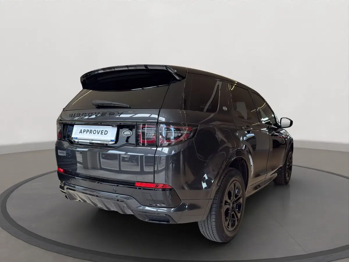 Land Rover Discovery Sport usata a Latina (2)