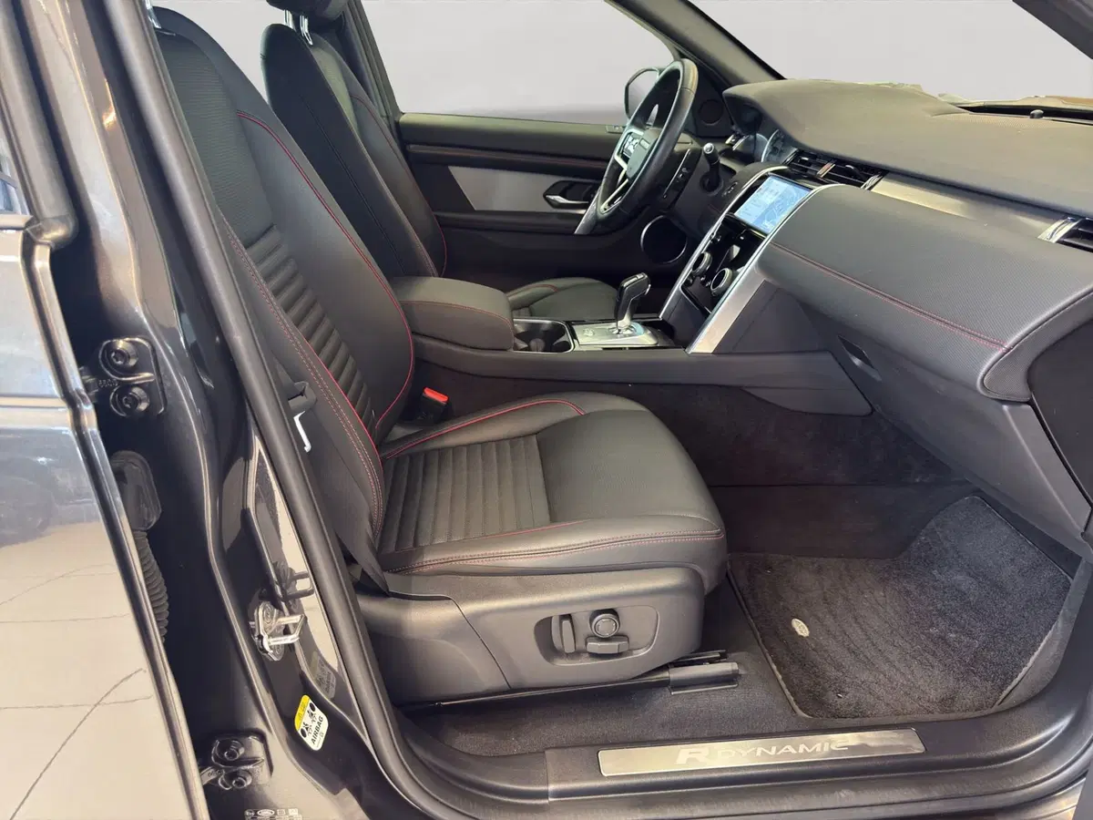 Land Rover Discovery Sport usata a Latina (3)