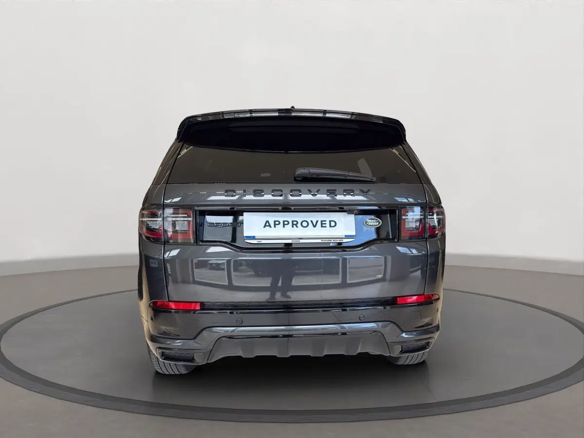 Land Rover Discovery Sport usata a Latina (7)