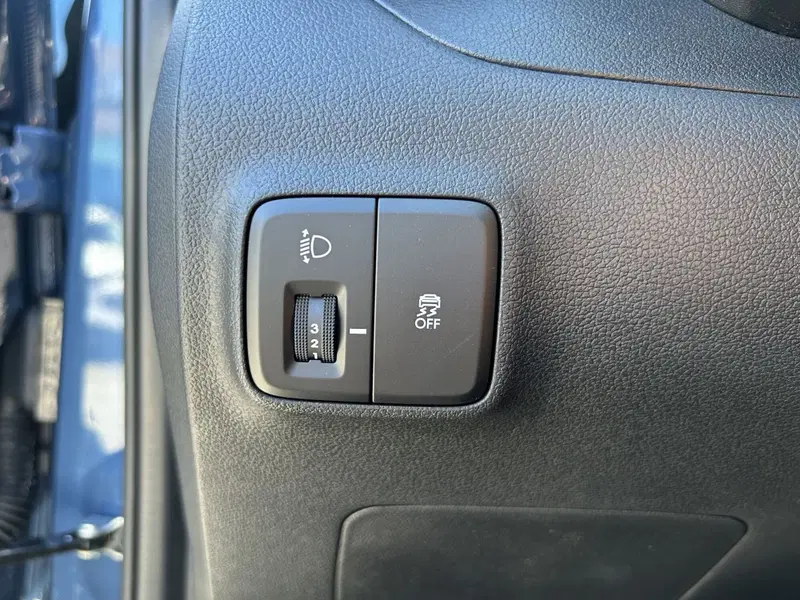 Hyundai i10 nuova a Roma (15)
