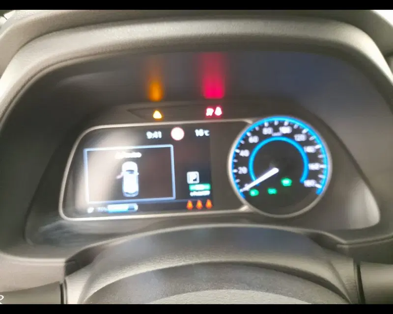 Nissan Leaf usata a Alessandria (11)