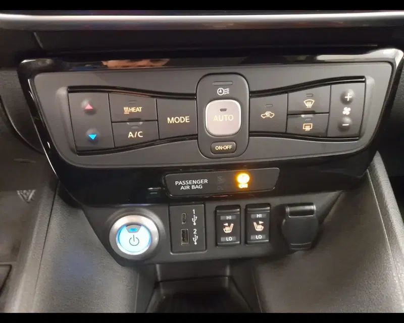 Nissan Leaf usata a Alessandria (16)