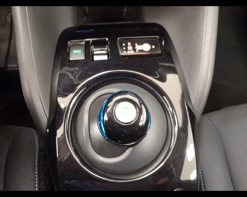 Nissan Leaf usata a Alessandria (17)