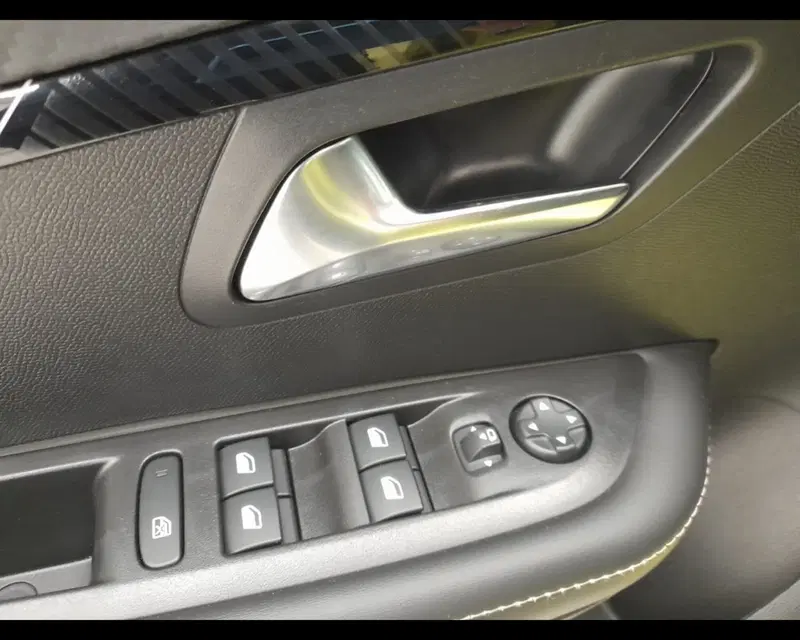 Peugeot 208 usata a Alessandria (11)
