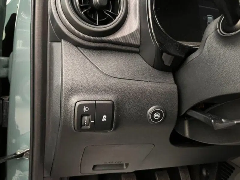 Hyundai i10 usata a Verbano Cusio Ossola (11)