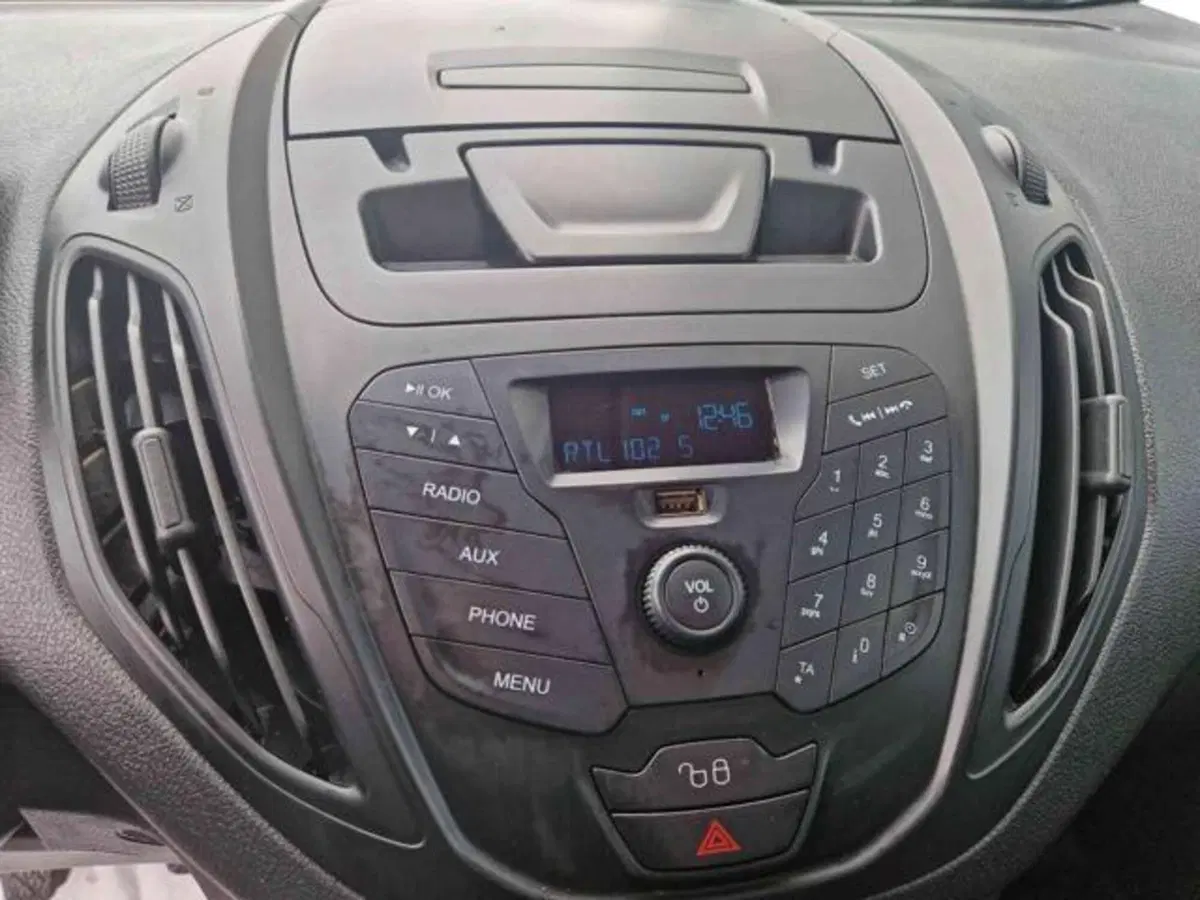 Ford Transit Courier usata a Bologna (12)