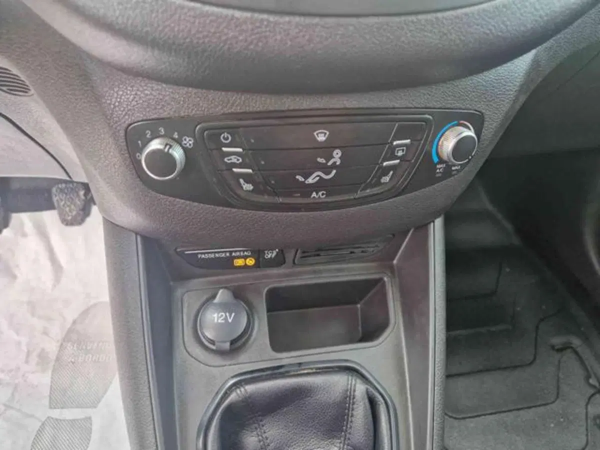 Ford Transit Courier usata a Bologna (14)
